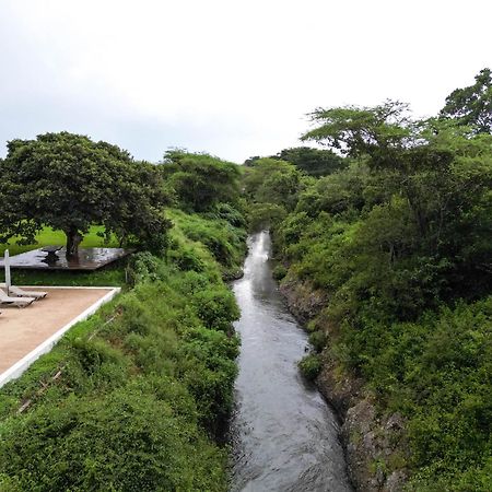 Kili Seasons Hotel Аруша Экстерьер фото