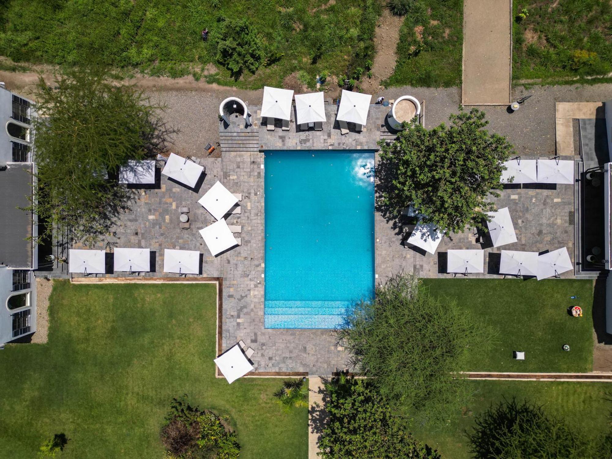 Kili Seasons Hotel Аруша Экстерьер фото