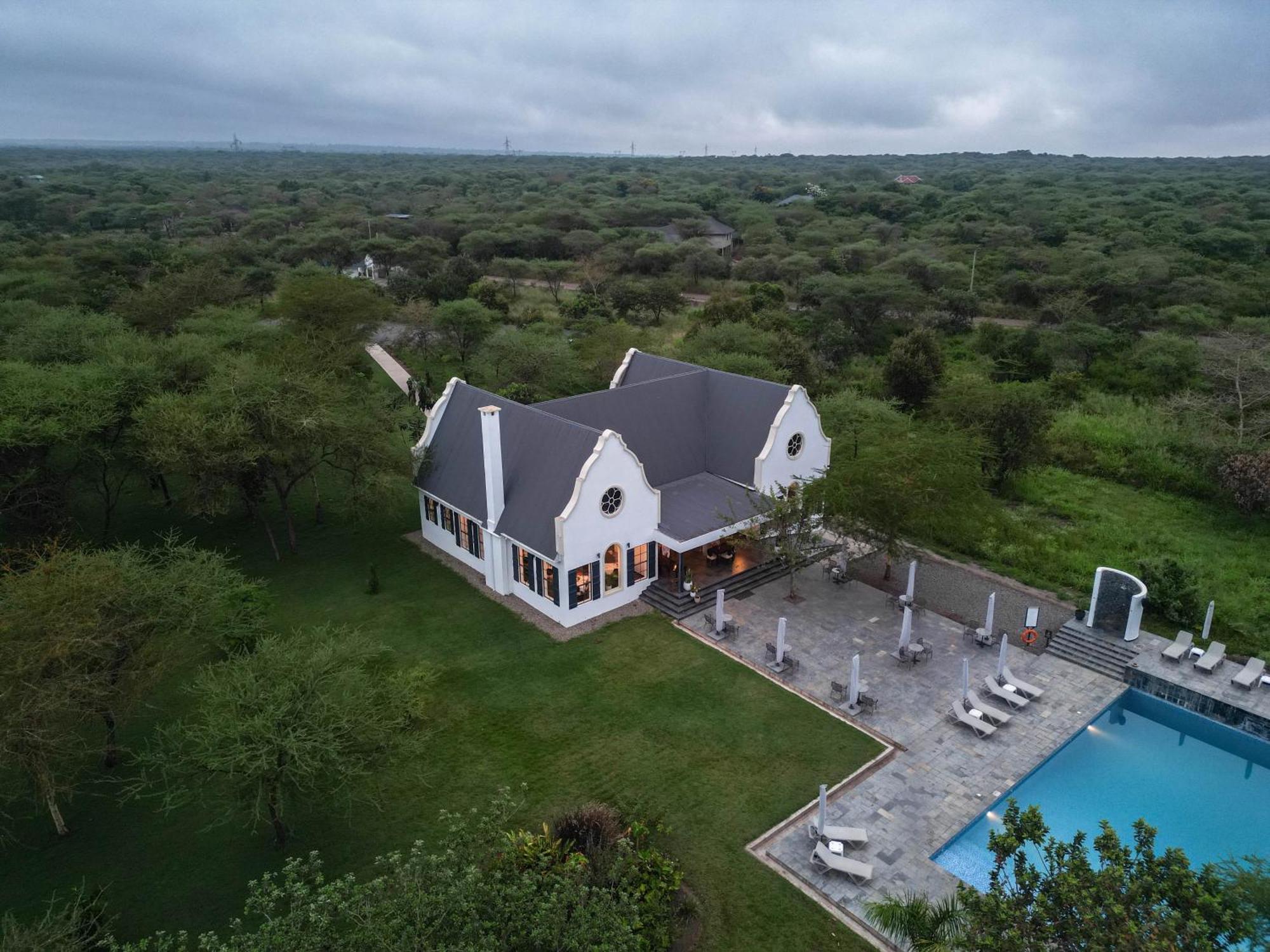 Kili Seasons Hotel Аруша Экстерьер фото