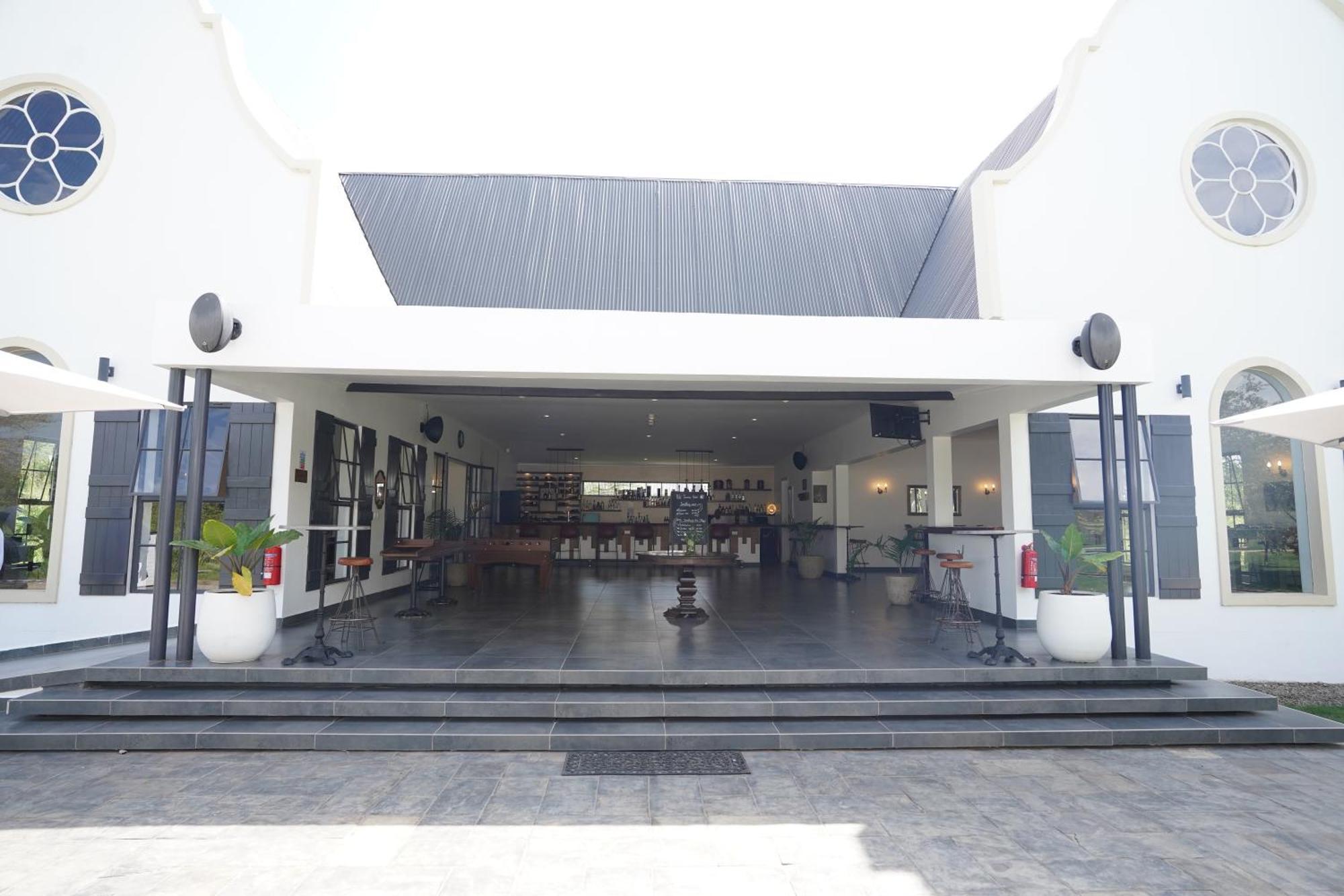 Kili Seasons Hotel Аруша Экстерьер фото
